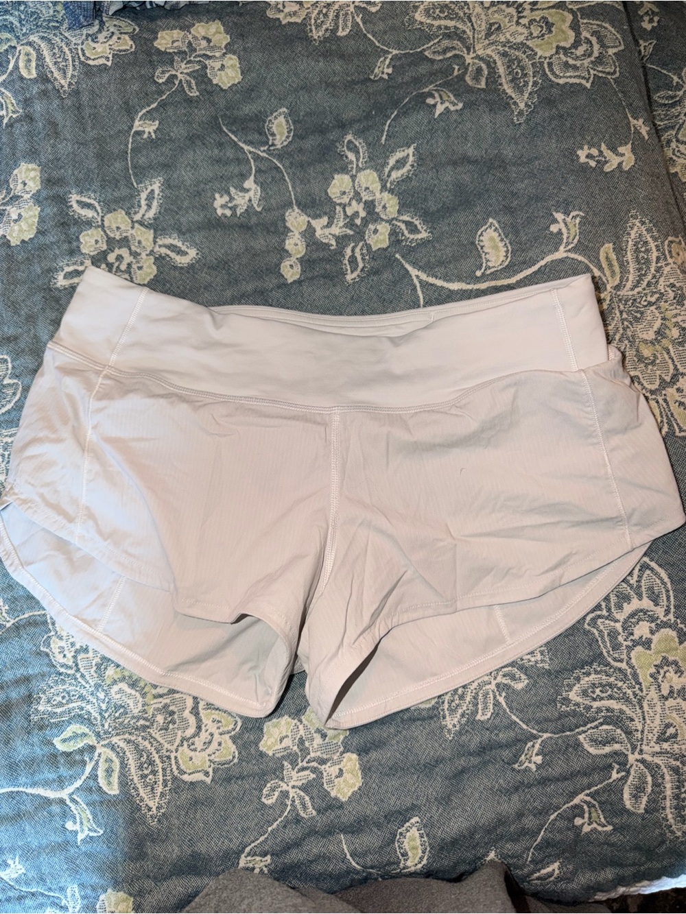 Lululemon Speed Up Shorts